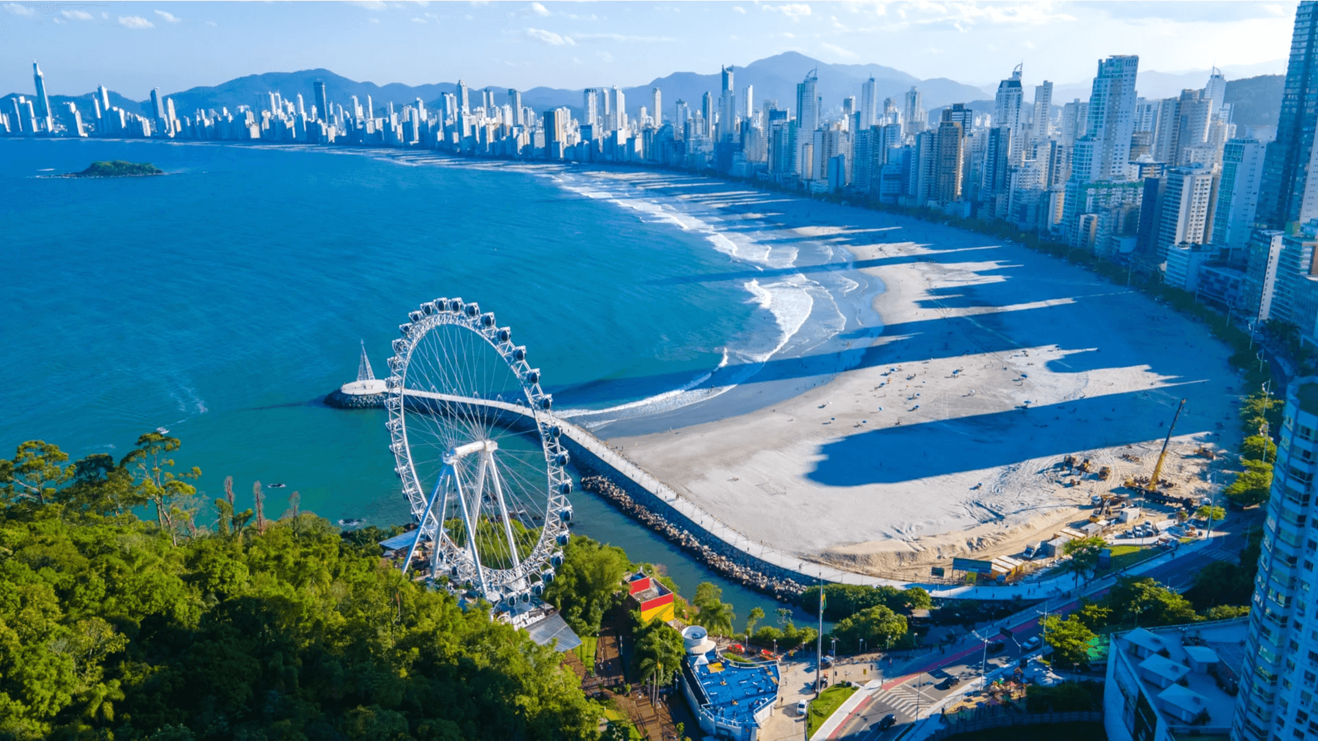 Valorização Imobiliária em Itajaí e Balneário Camboriú: Entenda por que essas Cidades Estão em Alta