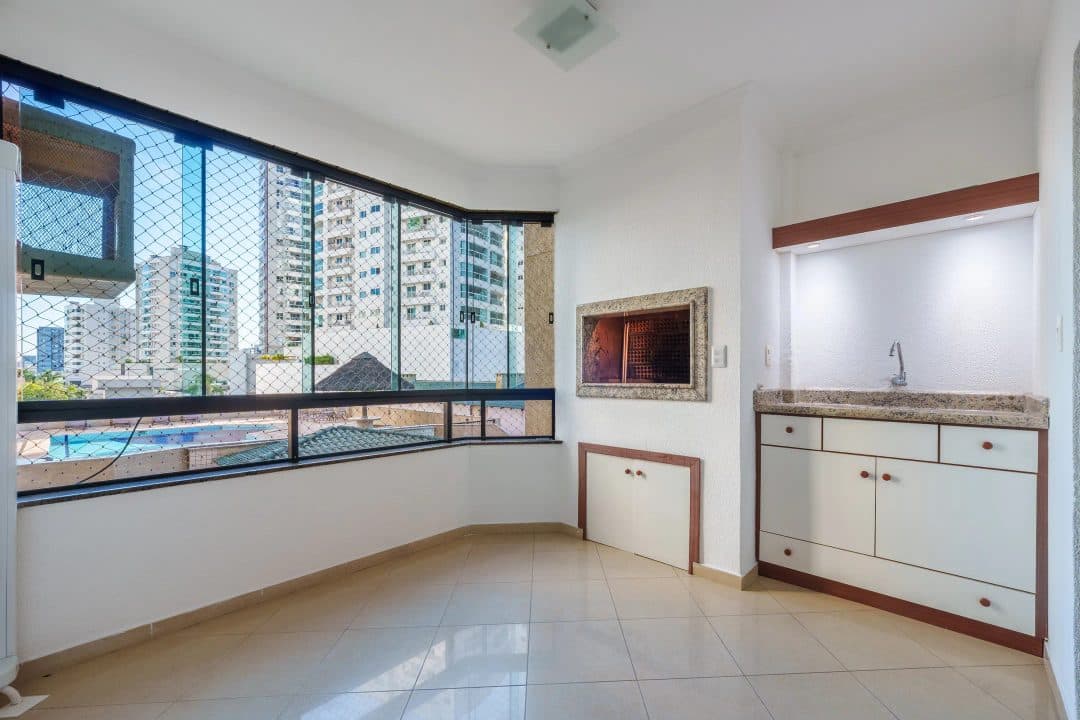 Foto 1 de Apartamento com 3 suítes para venda, 148 m² - Fazenda - Itajaí/SC