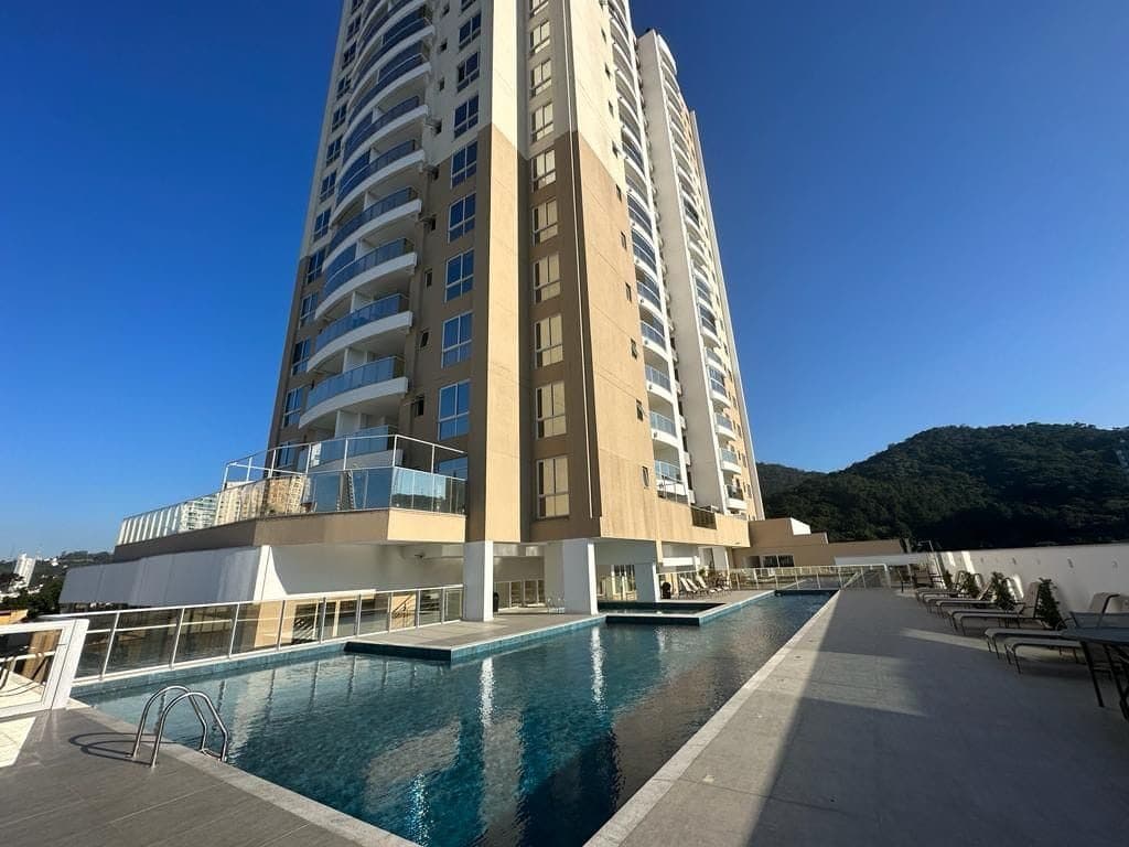 Foto 1 de Apartamento com 2 suítes para venda, 80 m² - Fazenda - Itajaí/SC