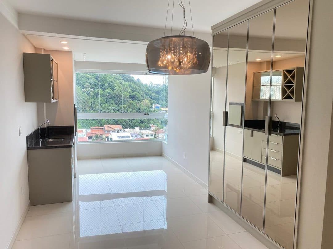 Foto 1 de Apartamento semimobiliado 1 suíte + 2 dormitórios à venda, Fazenda, Itajaí, SC