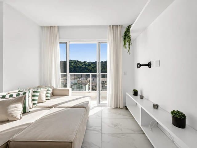 Foto 3 de Apartamento para locação mobiliado com 2 suítes, 2 vagas , Praia Brava de Itajaí, Itajaí, SC