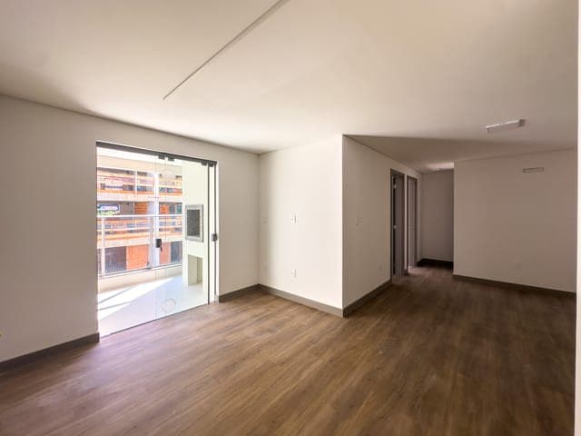 Foto 1 de Apartamento novo para locação, Praia Brava, Itajaí, SC