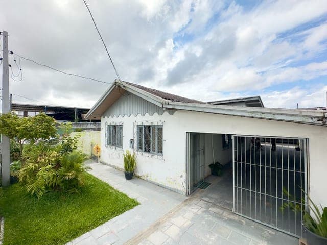 Foto 1 de Casa com 4 dormitórios à venda, 250m² por R$ 700.000,00 - Cordeiros - Itajaí/SC