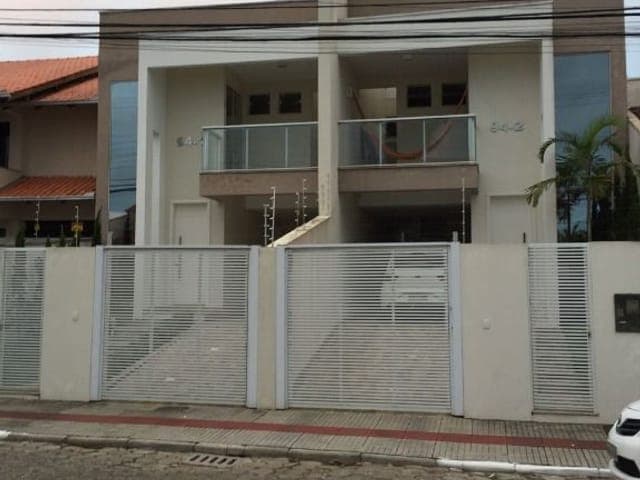 Foto 1 de Casa semimobiliada, 2 suites + 1 dormitório, 148 m² - Dom Bosco - Itajaí/SC