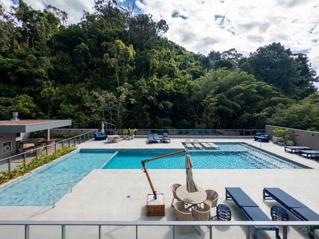 Foto 1 de Apartamento novo ao lado da Univali para locação, Centro, Itajaí, SC